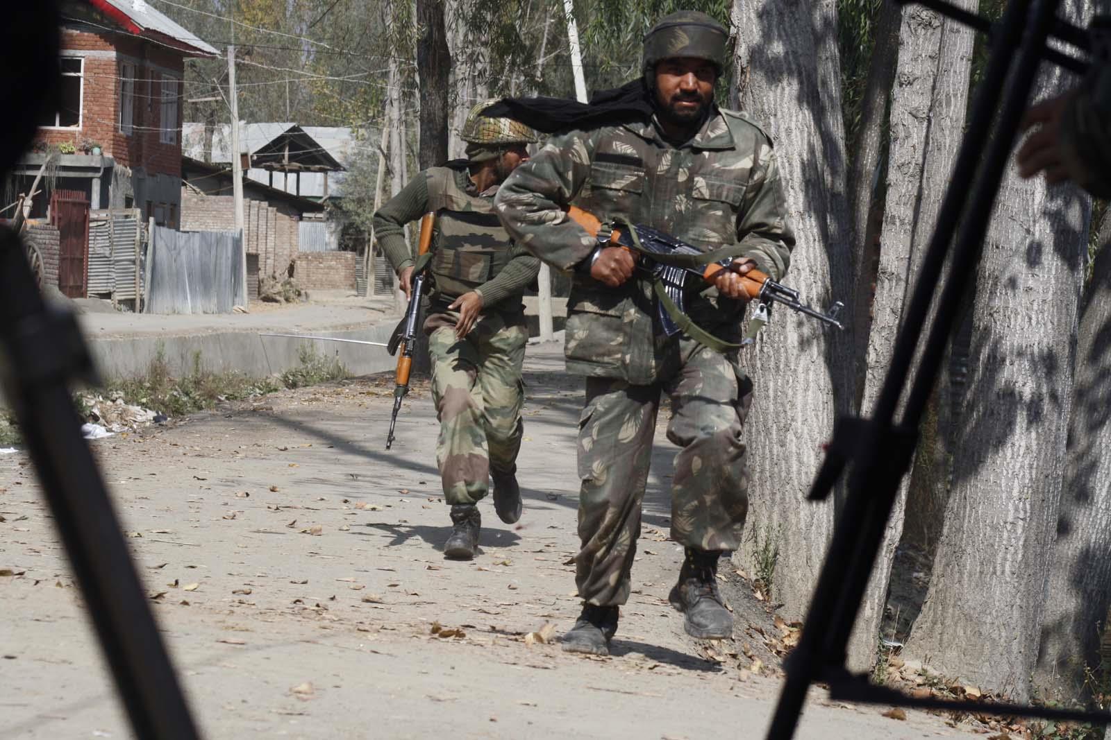 After shootout, security forces launch searches in Bandipora
